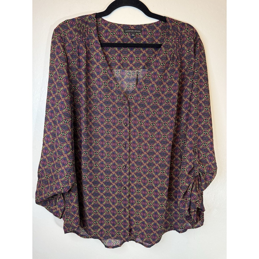 Signature Studio Geometric Blouse Size‎ XL
